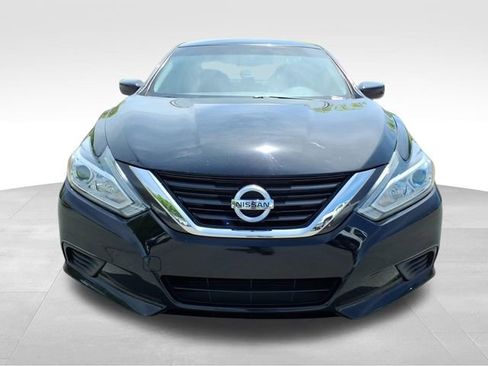 Used 2016 Nissan Altima 2.5 S w/ Power Driver Seat Package FWD image 12