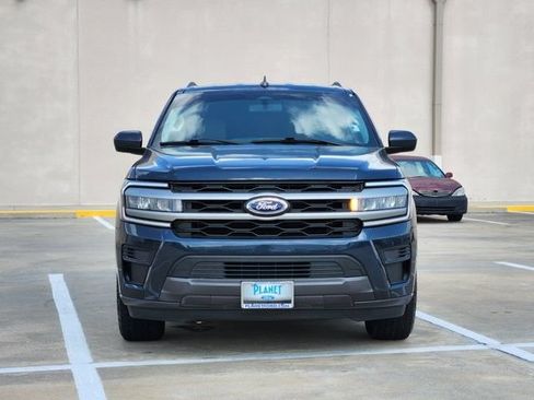 Used 2024 Ford Expedition XLT RWD image 2