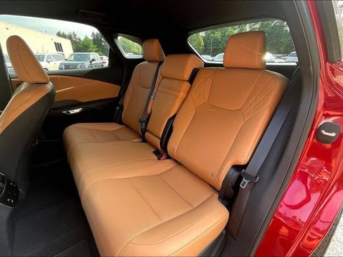 Used 2024 Lexus RX 350 Premium w/ Accessory Package (Z1) AWD/4WD image 22