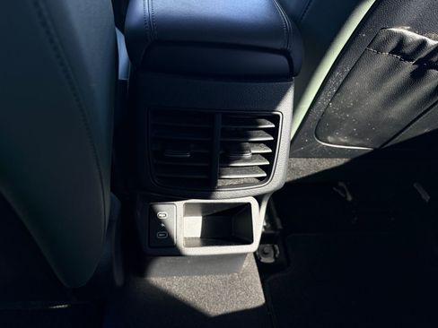 Used 2024 Kia Seltos SX image 12