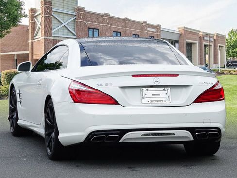 Used 2014 Mercedes-Benz SL 63 AMG image 7