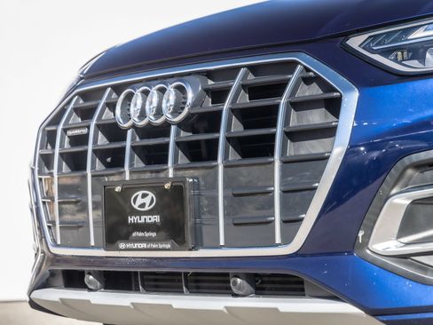 Used 2023 Audi Q5 2.0T Premium w/ Convenience Package AWD/4WD image 4