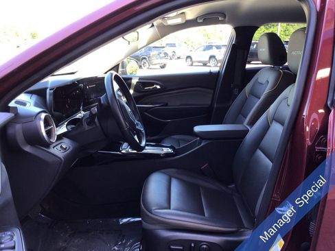 Used 2024 Chevrolet Trax ACTIV w/ Driver Confidence Package FWD image 22