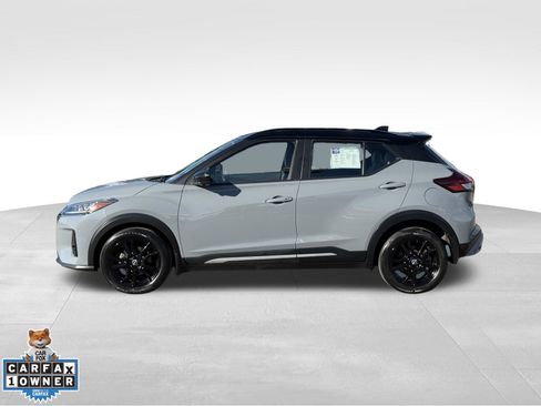 Used 2023 Nissan Kicks SR w/ SR Premium Package FWD image 4
