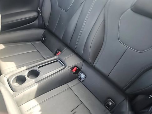 Used 2019 INFINITI Q60 3.0t Luxe w/ Essential Package image 18