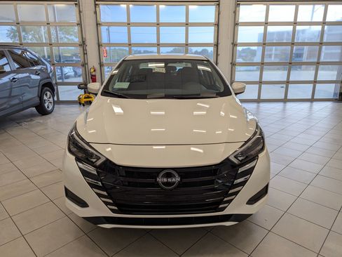 New 2025 Nissan Versa SV w/ Trunk Package image 7