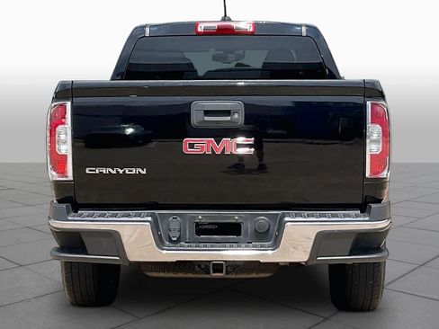 Used 2015 GMC Canyon SLT w/ Driver Alert Package AWD/4WD image 6