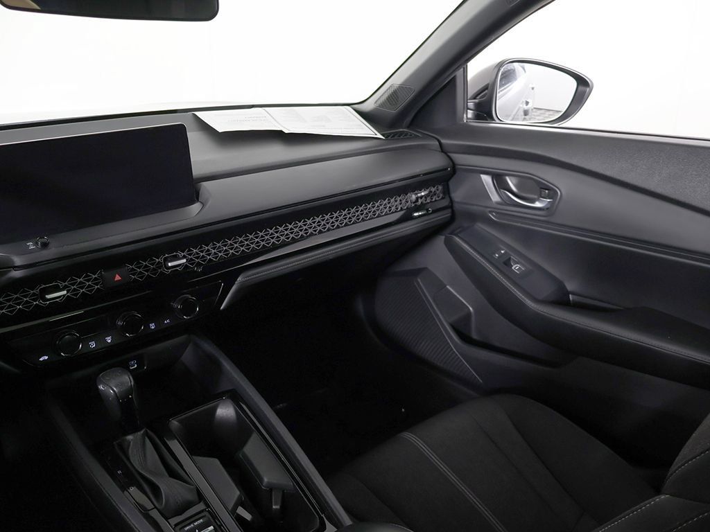 Used 2023 Honda Accord Sport image 34