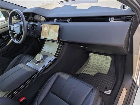 Used 2024 Land Rover Range Rover Evoque Dynamic SE image 23