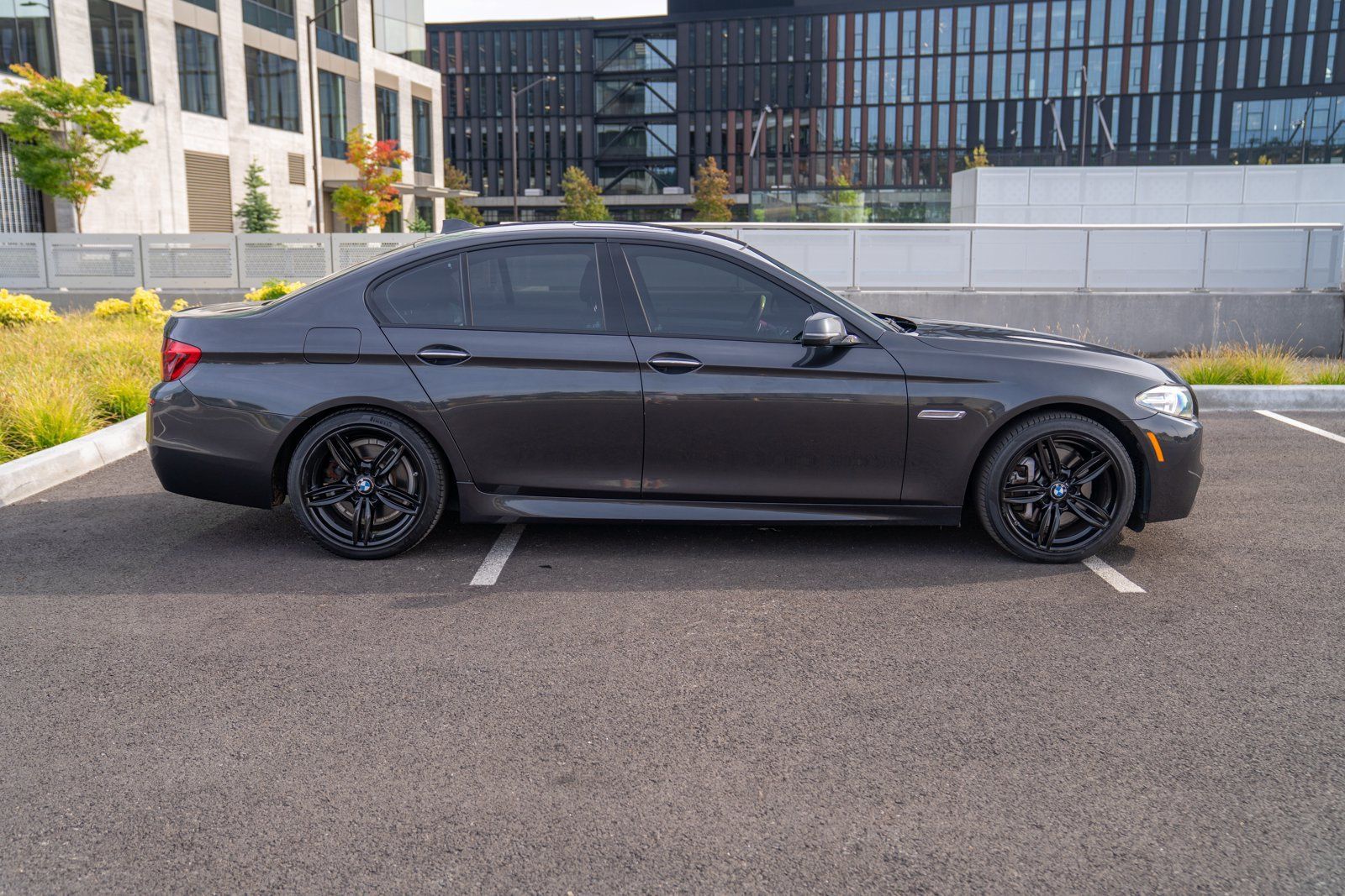 Used 2014 BMW 535i xDrive Sedan AWD/4WD image 8