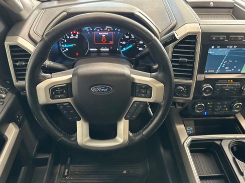 Used 2019 Ford F350 Lariat AWD/4WD image 16