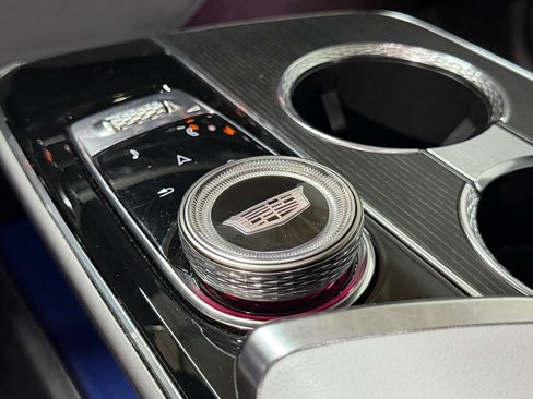 Certified 2024 Cadillac Lyriq Luxury RWD image 16