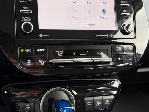 Used 2021 Toyota Prius Prime LE image 15