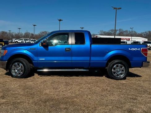 Used 2013 Ford F150 XLT w/ Luxury Equipment Group image 2