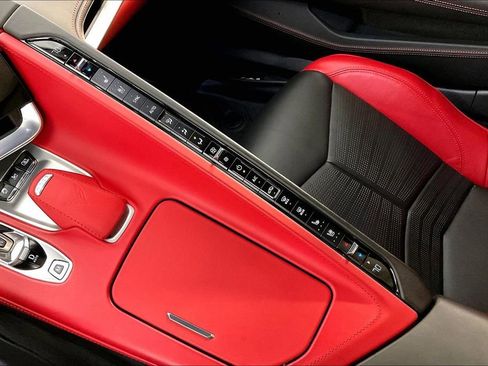 Used 2023 Chevrolet Corvette Stingray Premium Conv w/ Z51 Performance Package image 32