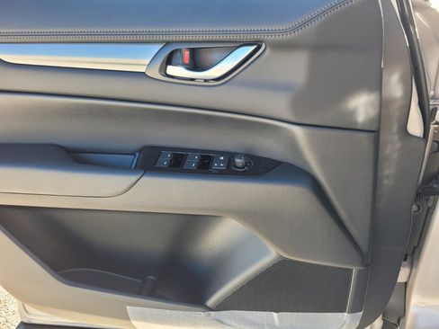 New 2025 MAZDA CX-5 AWD 2.5 S w/ Preferred Package image 22