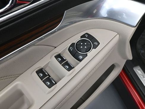 Used 2018 Ford Explorer Limited w/ Equipment Group 301A image 20