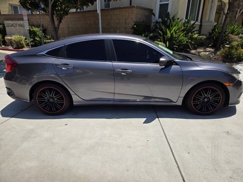 Used 2018 Honda Civic LX image 7
