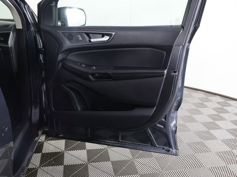 Used 2022 Ford Edge SE image 20