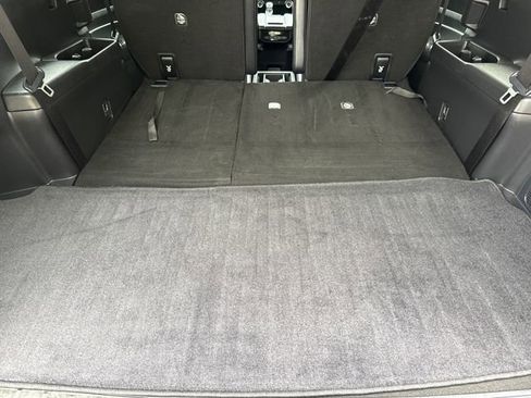 Used 2025 Toyota Grand Highlander AWD image 11