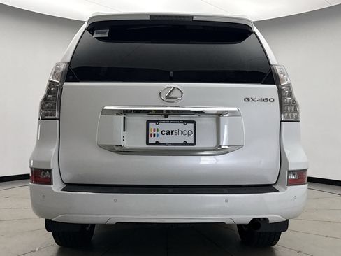 Used 2017 Lexus GX 460 w/ Navigation Package AWD/4WD image 4