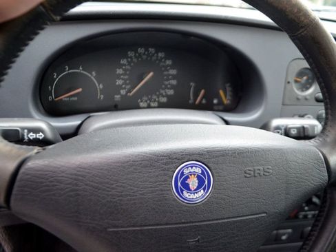 Used 1997 Saab 900 S FWD image 28
