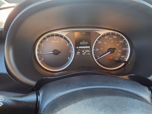 Certified 2025 Nissan Kicks Play S image 16