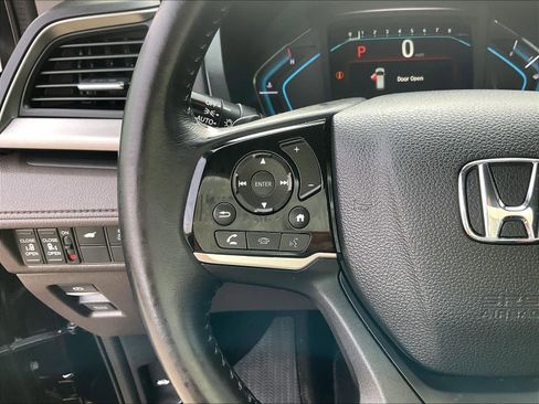 Used 2018 Honda Odyssey EX-L image 24