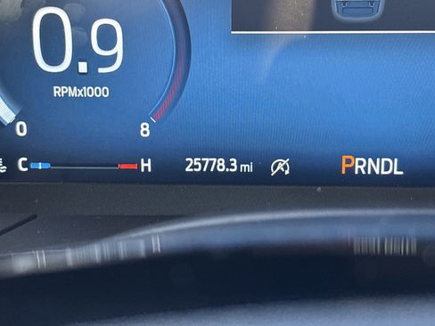 Used 2024 Ford Escape Platinum image 21