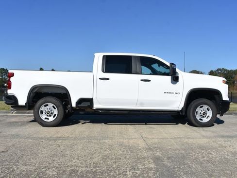 Used 2024 Chevrolet Silverado 2500 W/T image 7