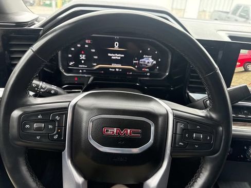Used 2024 GMC Sierra 1500 Elevation AWD/4WD image 29