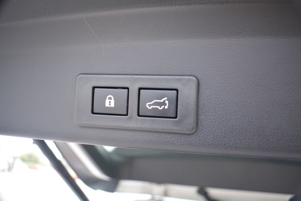 Used 2024 Subaru Ascent Limited AWD/4WD image 24