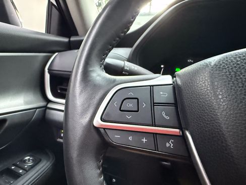 Used 2024 Toyota Grand Highlander AWD image 13