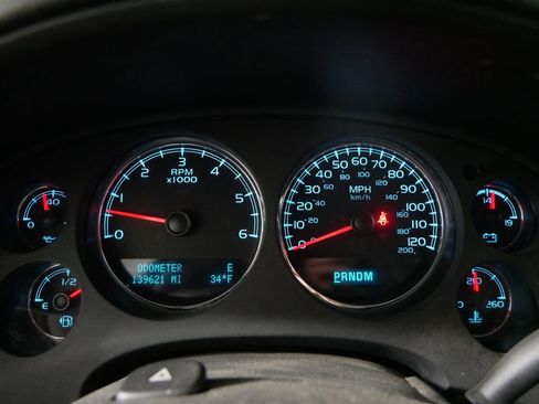 Used 2011 GMC Yukon Denali image 34