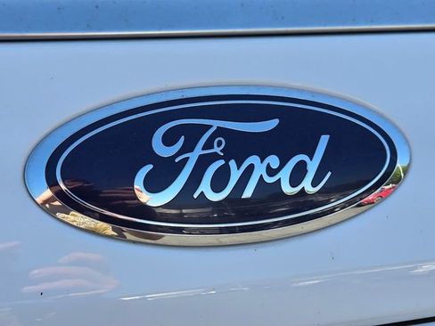 Used 2024 Ford Expedition Max Limited AWD/4WD image 18