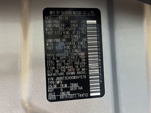 Used 2025 Nissan Rogue SL w/ Tech Package FWD image 38
