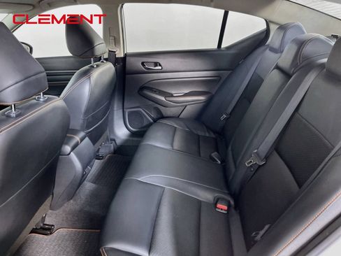 Used 2022 Nissan Altima 2.5 SR FWD image 31