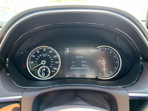 Used 2022 Genesis GV70 2.5T w/ Advanced Package AWD/4WD image 7