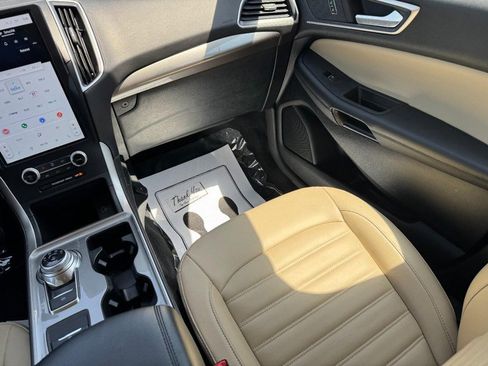 Used 2024 Ford Edge SEL w/ Convenience Package AWD/4WD image 15