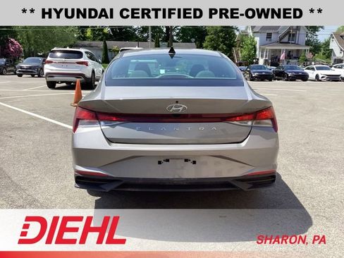 Used 2023 Hyundai Elantra SEL w/ Convenience Package FWD image 6