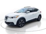 Used 2020 Nissan Kicks SV image 4