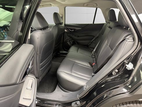 Used 2023 Subaru Outback Limited image 13