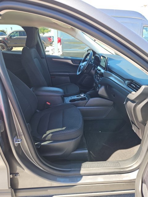 Used 2024 Ford Escape Active FWD image 9