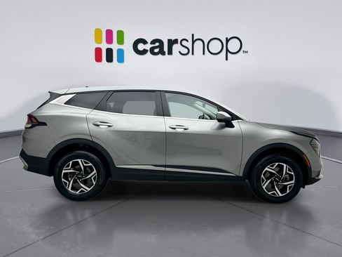 Used 2025 Kia Sportage LX AWD/4WD image 6