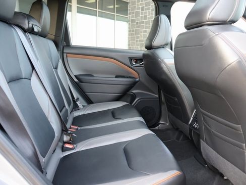 Used 2025 Subaru Forester Sport image 13