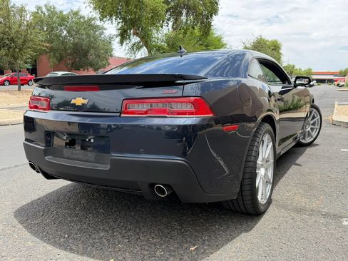 Used 2014 Chevrolet Camaro SS w/ SS Performance Package RWD image 2