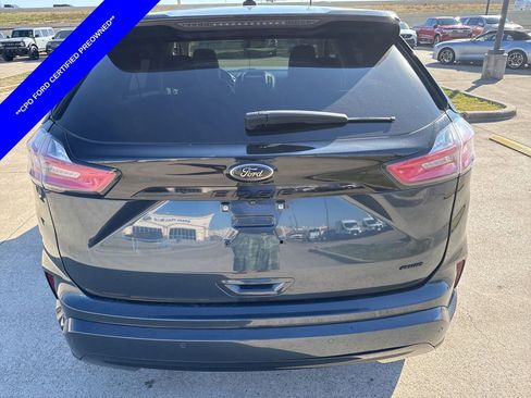 Used 2022 Ford Edge SE w/ Black Appearance Package image 8