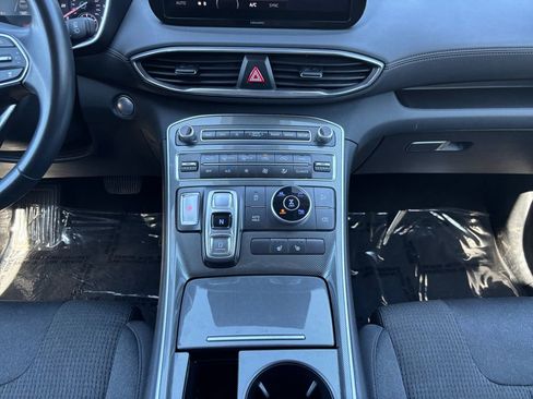 Used 2023 Hyundai Santa Fe SEL image 12