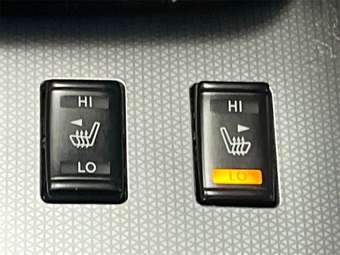 Used 2019 Nissan Pathfinder SL image 20