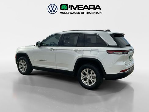 Used 2023 Jeep Grand Cherokee Limited image 3